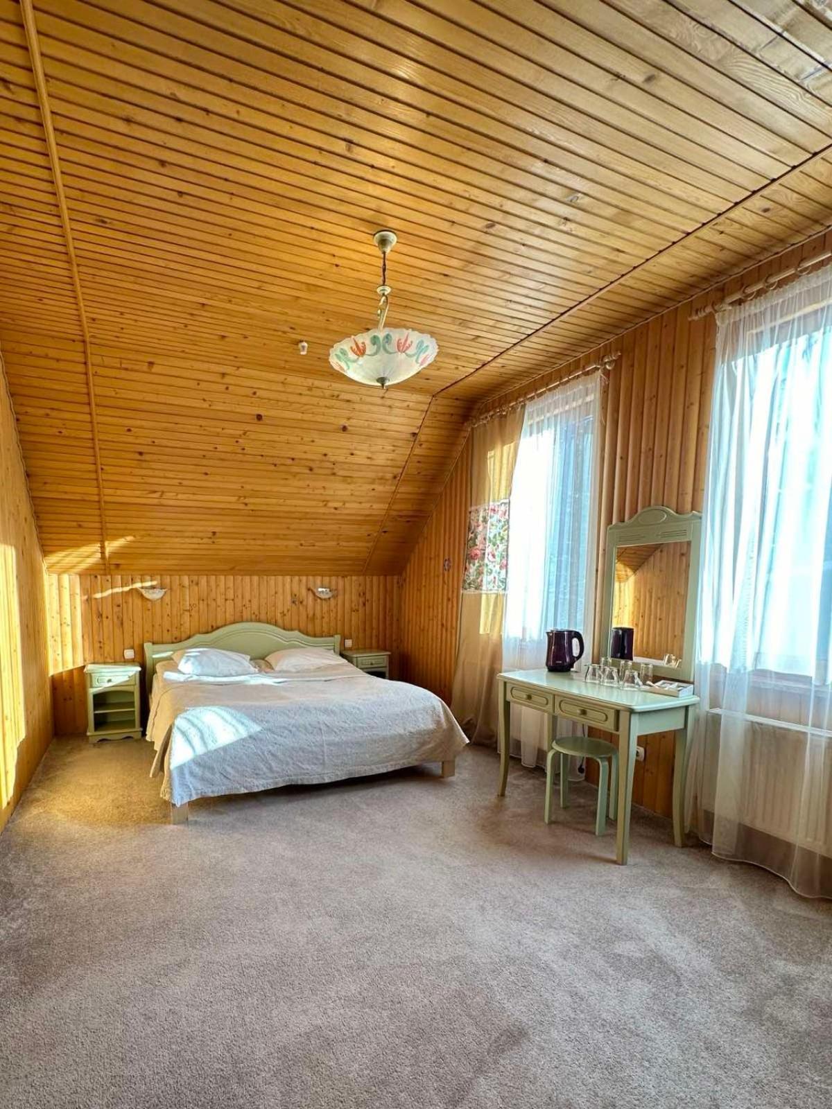 Lavanda Country Club Tatariv Εξωτερικό φωτογραφία