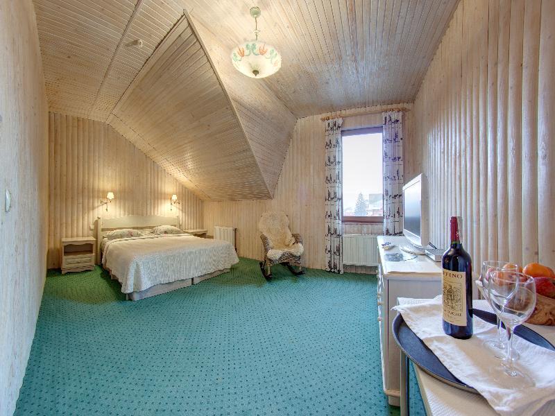 Lavanda Country Club Tatariv Εξωτερικό φωτογραφία