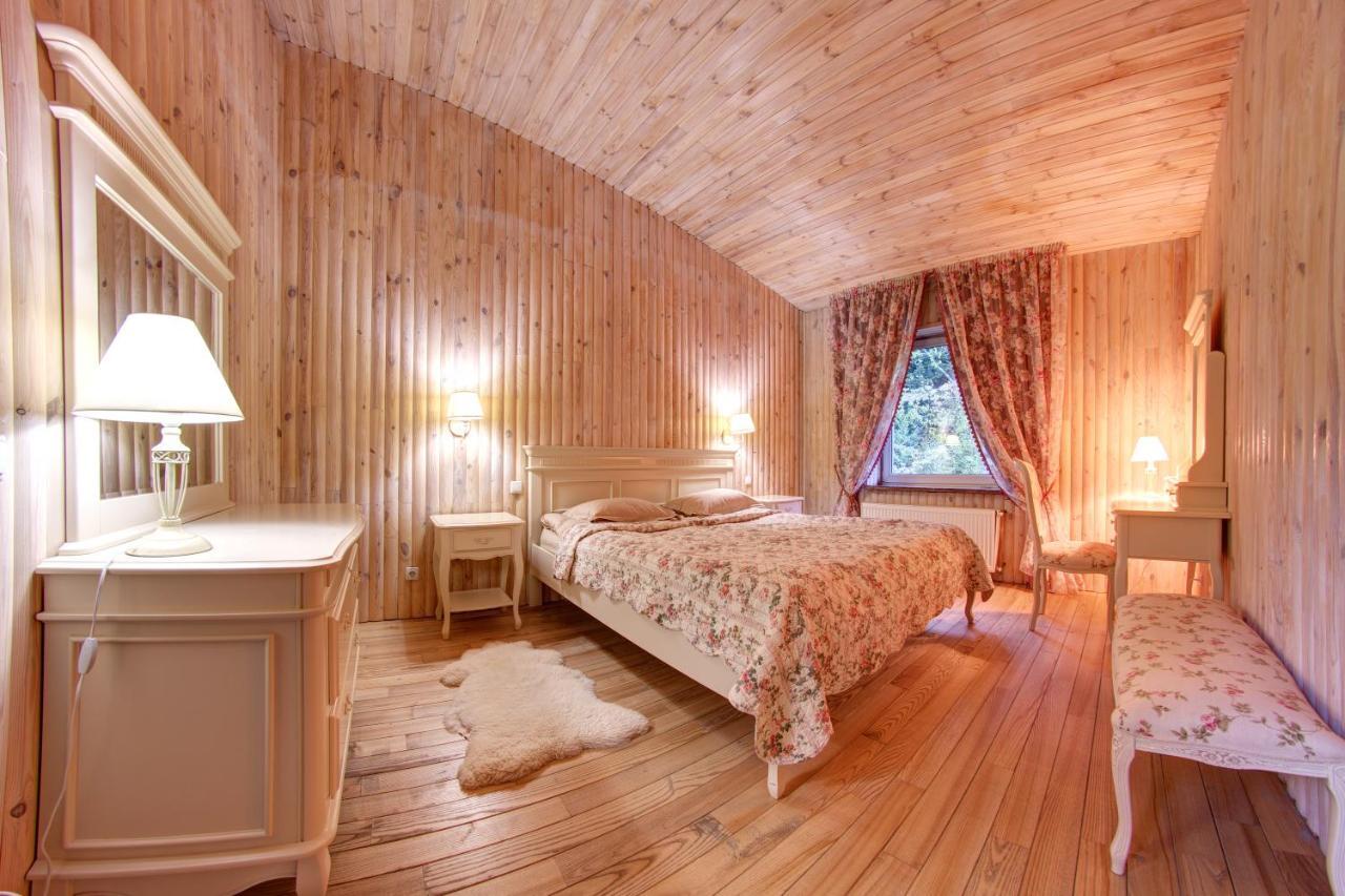 Lavanda Country Club Tatariv Δωμάτιο φωτογραφία